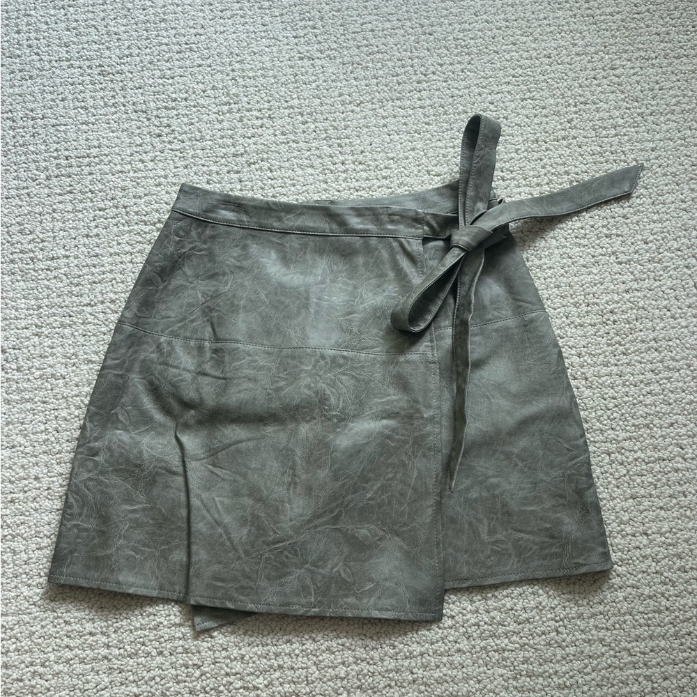 Mint Vanilla Women’s Leather Wrap Tie Skirt